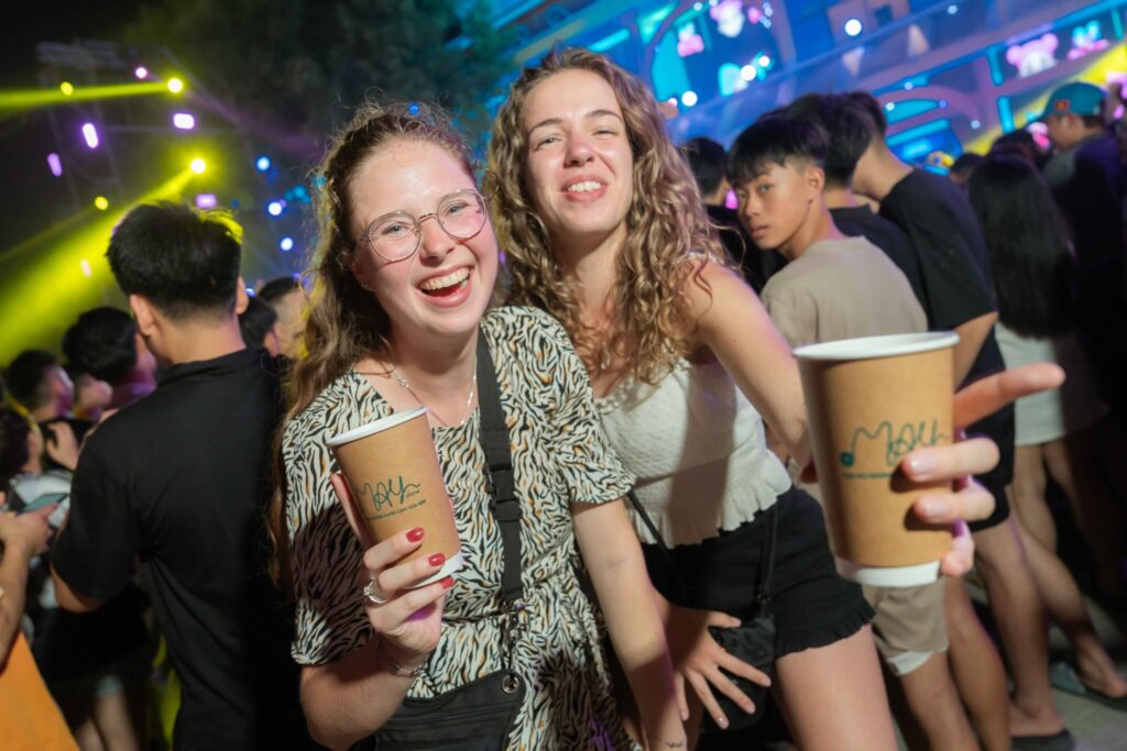 Khách quốc tế tại MAY Show 2024 ĐỒNG GIAO - MÂY HỘI