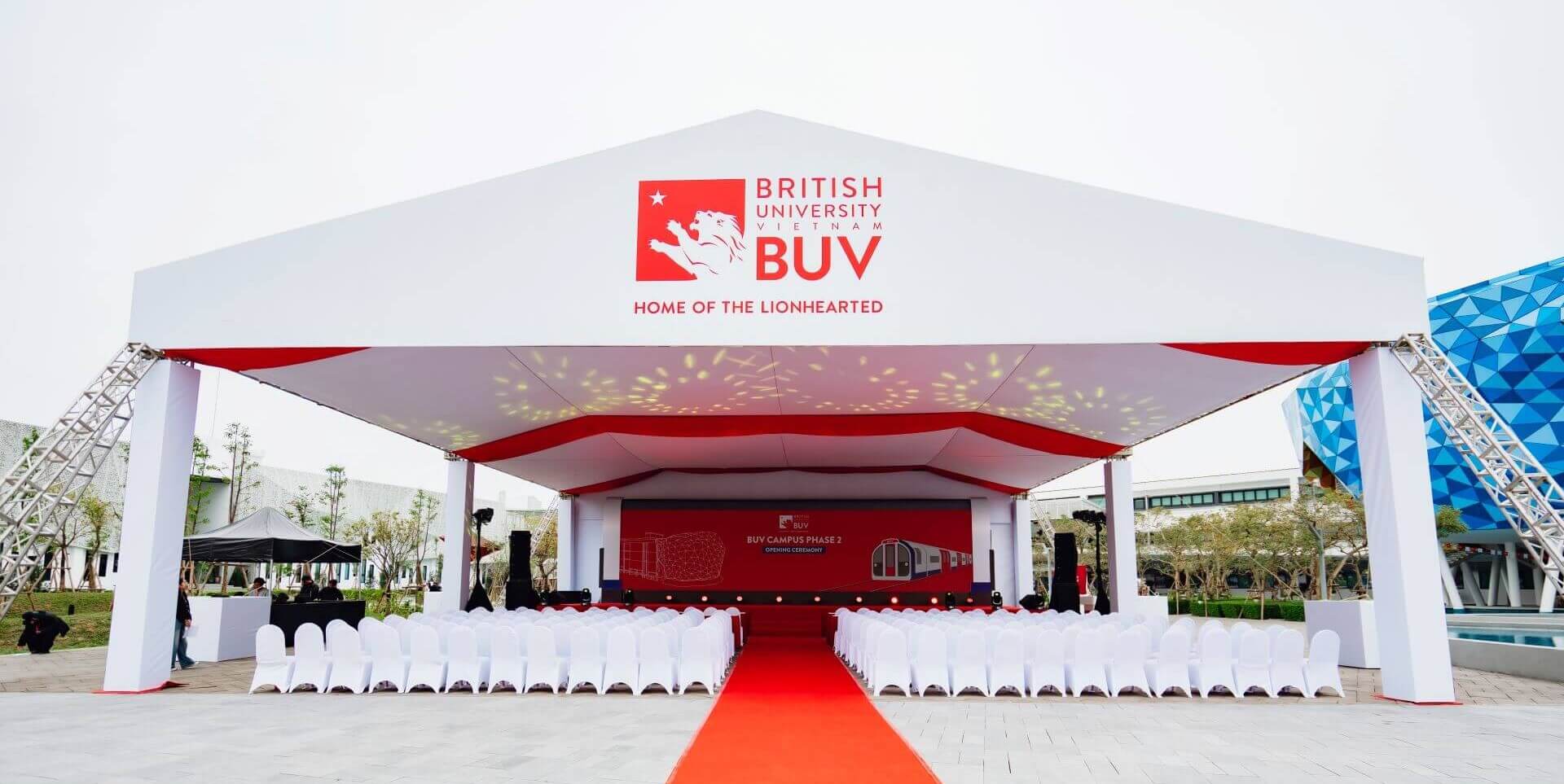 sân khấu chính chương trình BUV