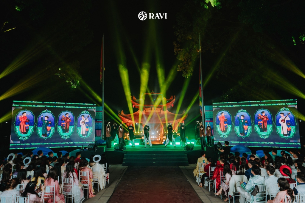 ravi4